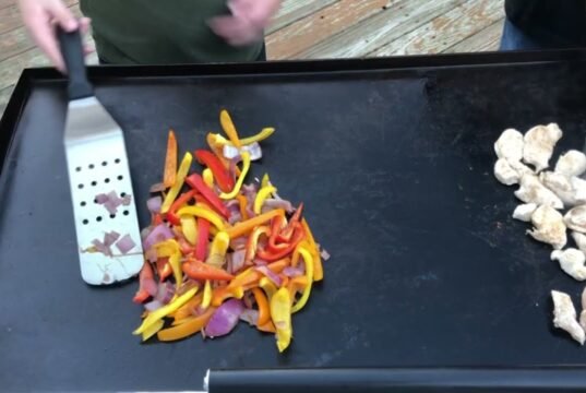 How to clean cast iron griddle