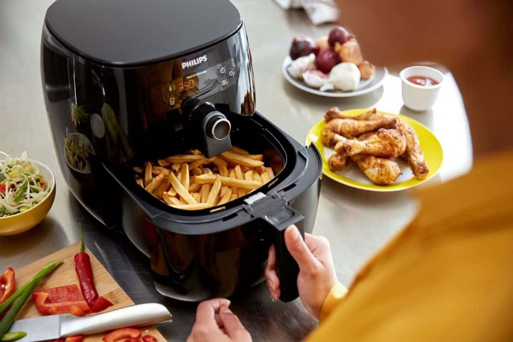 how long to cook frozen chicken strips in air fryer