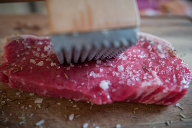 how to use a meat tenderizer hammer